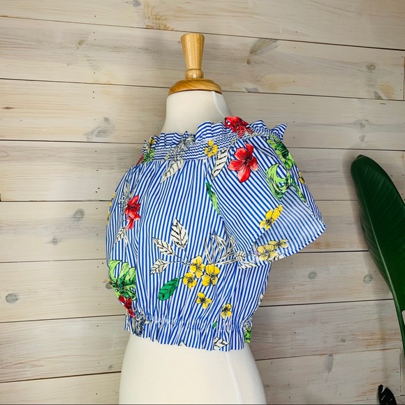 Blue & White Striped Cropped Tropical Floral Flare Top - Picture 4 of 6